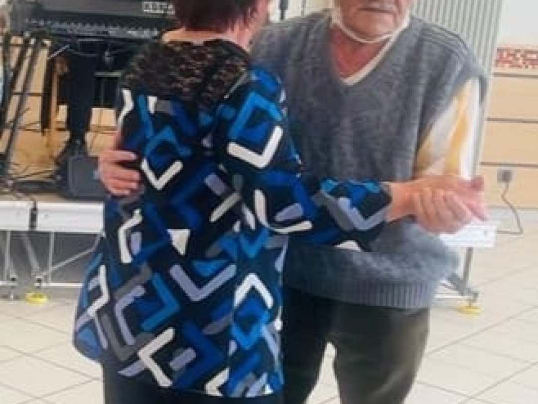 Thé dansant à Douvaine